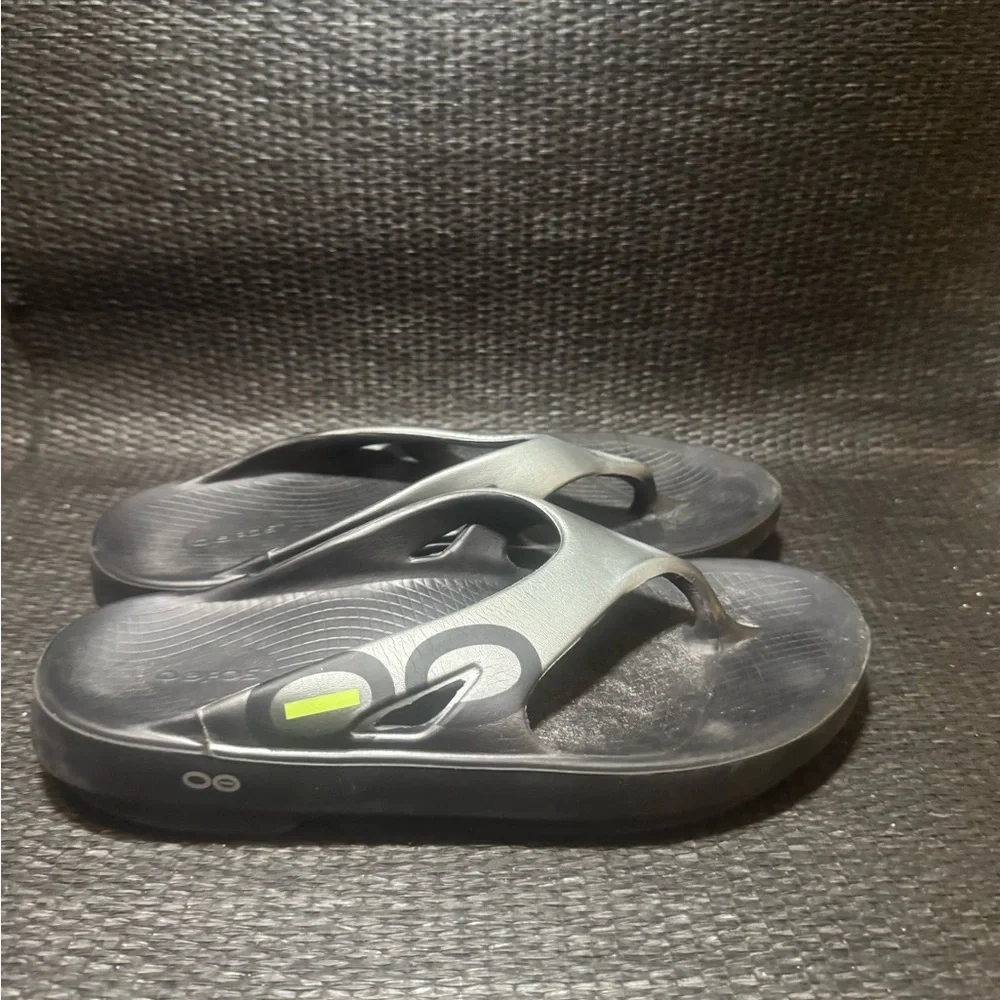 Oofas original sport flip flops
